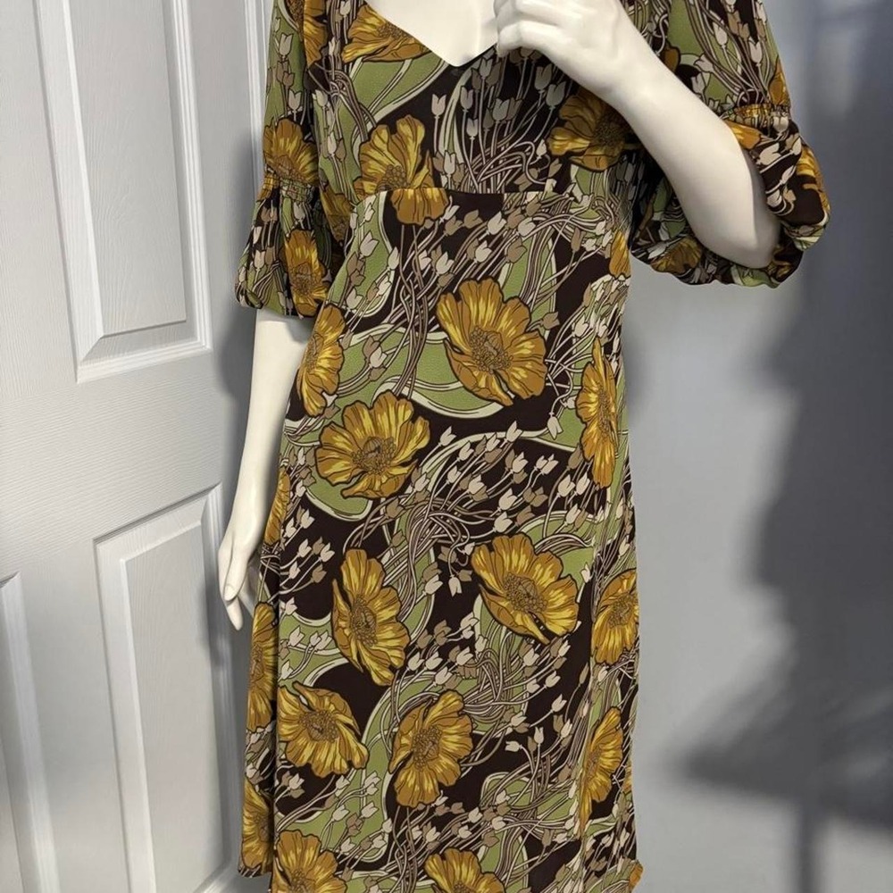 Ann Taylor LOFT Floral Dress